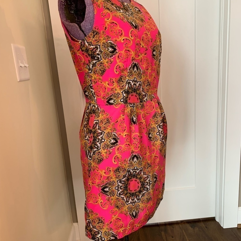 Dress Jack pink paisley cold shoulder size 4 Barbie fashion great for work too